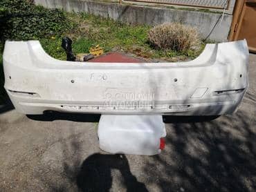 Zadnji branik F30 za BMW Serija 3 od 2012. do 2014. god.