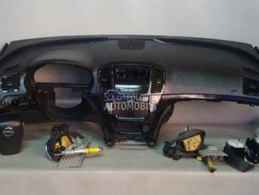 tabla i airbag za Opel Insignia od 2008. do 2013. god.