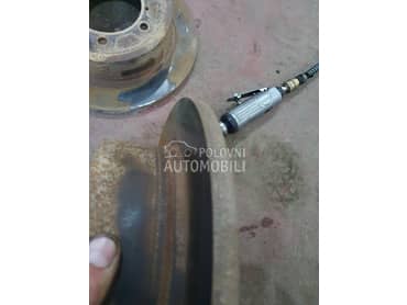 Prednji diskovi za Toyota Land Cruiser