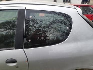 Bočno staklo za Peugeot 206