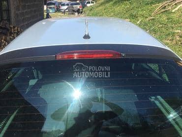 stop svetlo za Renault Clio od 1999. do 2008. god.