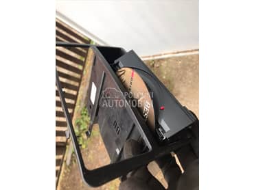 CD charger za Mercedes Benz A Klasa od 1997. do 2012. god.