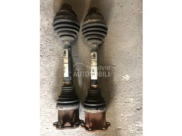 Poluosovine sa zglobovima za Audi A4, A5 od 2008. do 2016. god.