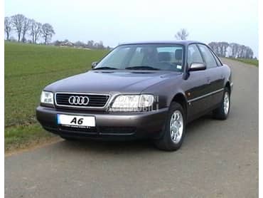 Audi A6 c4 100 1996. god. -  kompletan auto u delovima