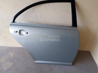 Zadnja Desna Vrata SAMPANJ 6T1 za Toyota Avensis od 2003. do 2009. god.