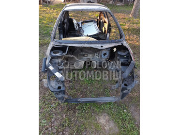 Prednji kraj za Peugeot 206
