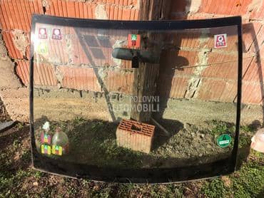 soferka-prednje staklo w168 za Mercedes Benz A Klasa, A 140, A 150 ... od 1997. do 2004. god.