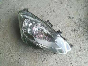 Far desni za Citroen Berlingo od 2010. do 2015. god.