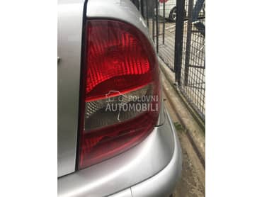 stop svetla, stopaljke za Citroen C5 od 2000. do 2004. god.