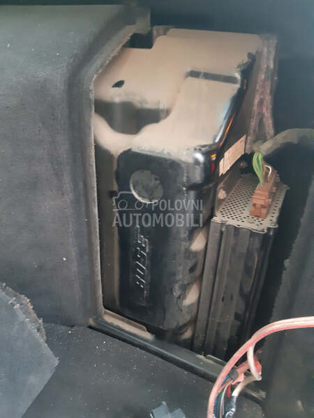 Delovi za Audi A6 2.5tdi