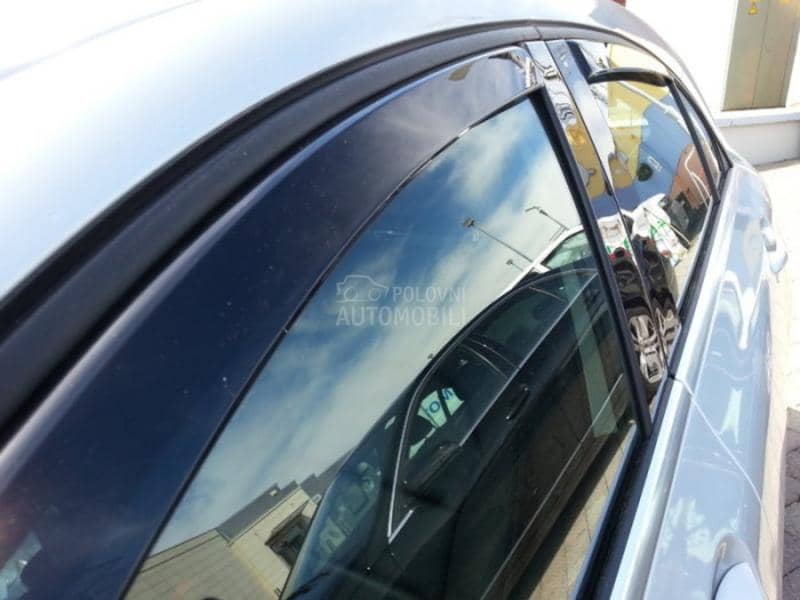 Bocni vetrobrani Heko ZAFIRA A