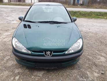 far krilo xauba za Peugeot 206 od 2001. do 2006. god.