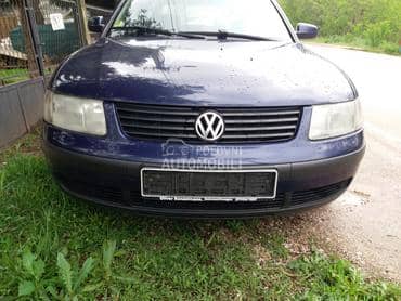 Prednji branik za Volkswagen Passat B5