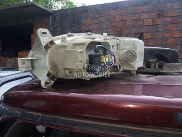 farovi za Ford Escort od 1995. do 2000. god.