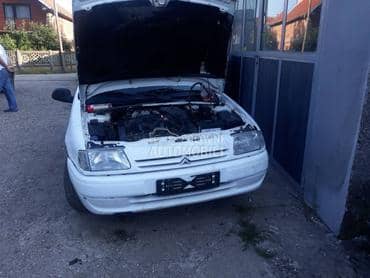 farovi za Citroen Saxo od 1995. do 1999. god.