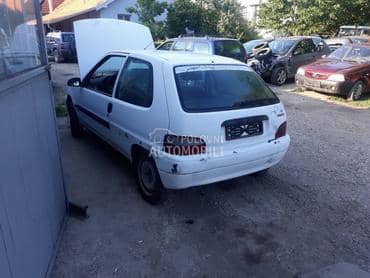 branik za Citroen Saxo od 1995. do 2000. god.