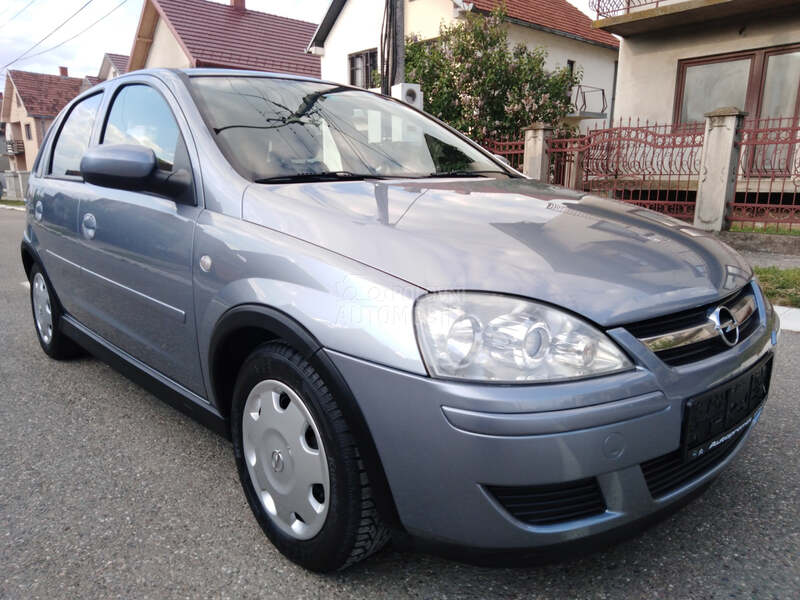 Opel Corsa C 1.2B Iz Švajcarske