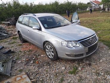 Volkswagen Passat B6 -  kompletan auto u delovima