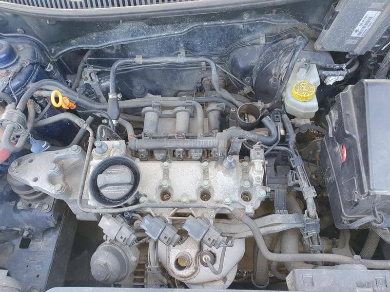 Škoda Fabia -  kompletan auto u delovima