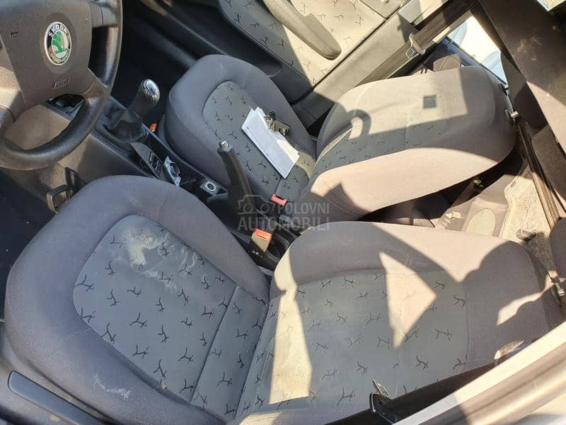 Škoda Fabia -  kompletan auto u delovima