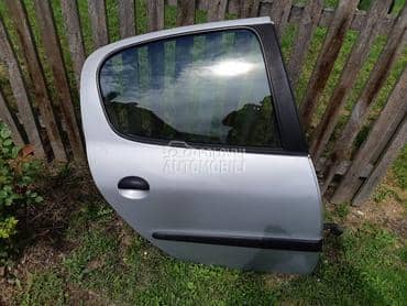 Zadnja desna vrata za Peugeot 206