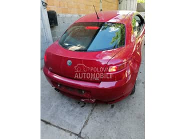 zadnji branik za Alfa Romeo GT