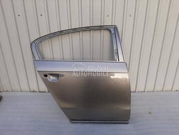 Zadnja Desna Vrata za Volkswagen Passat B7 od 2011. do 2015. god.