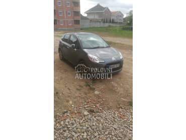 Sarke haube za Citroen C3