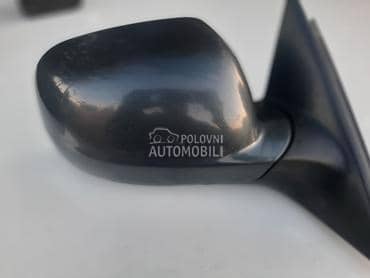 Retrovizor desni za Volkswagen Passat B5.5