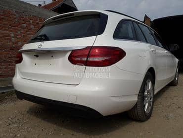 Mercedes Benz C Klasa W205 -  kompletan auto u delovima