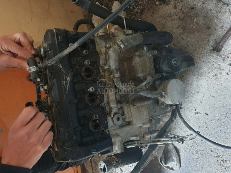 Delovi za suzuki gsxr k8,k9,L0