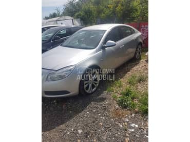 Prednji branik za Opel Insignia od 2009. do 2013. god.