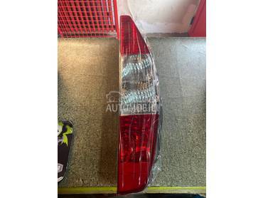 Lampa stopa ili stop svetlo za Fiat Doblo od 2001. do 2005. god.