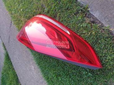 stop svetla za Porsche Panamera od 2014. do 2017. god.