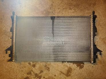 Hladnjak vode za Renault Laguna