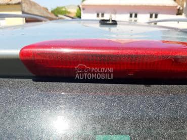 Stop svetlo treće za Peugeot 307