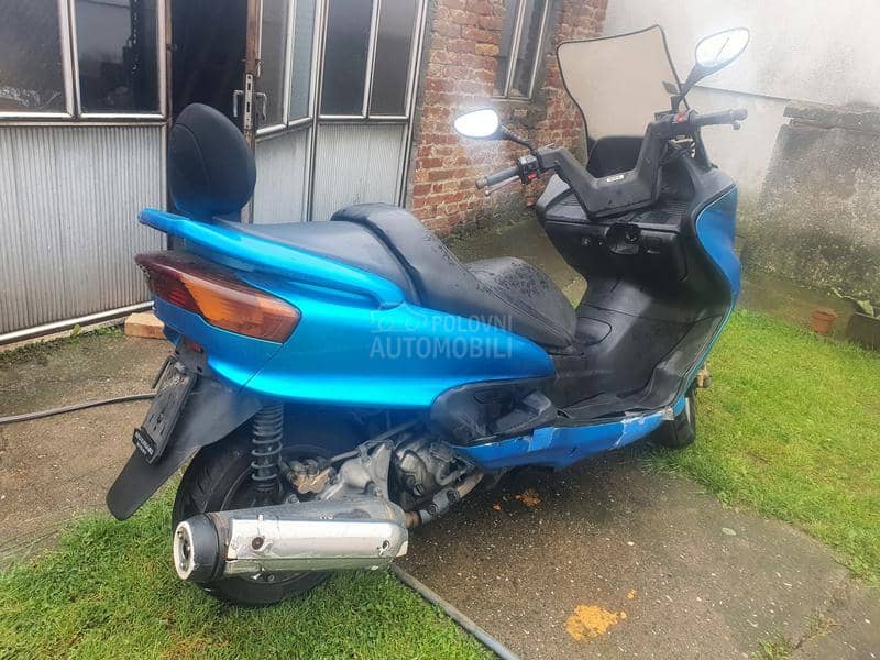 Yamaha majesty 250cc