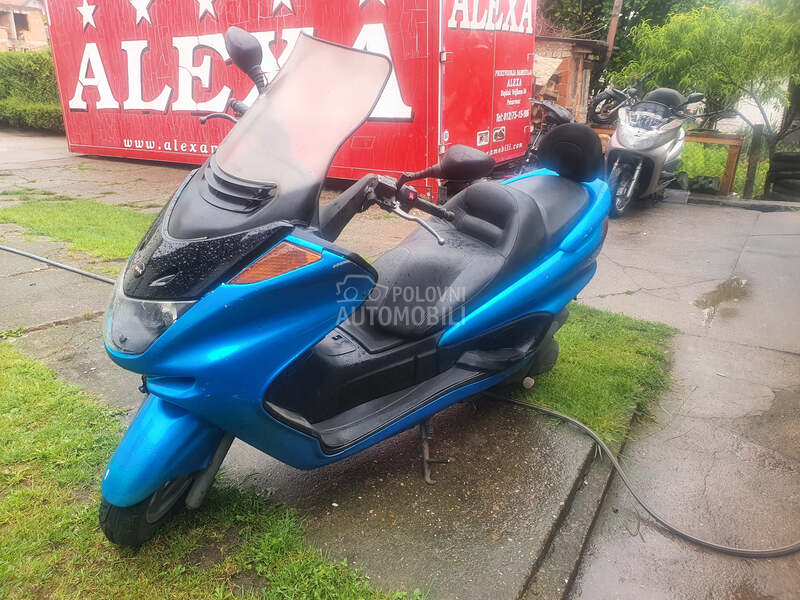 Yamaha majesty 250cc