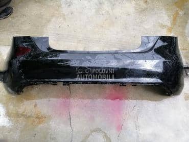 Branik za Mercedes Benz A Klasa od 2012. do 2016. god.