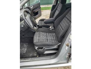 KOMPLETAN ENTERIJER za Peugeot 307