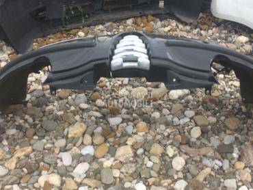 branik za Alfa Romeo 147 od 2001. do 2004. god.