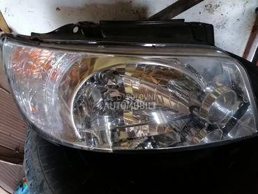 desni far za Hyundai Matrix