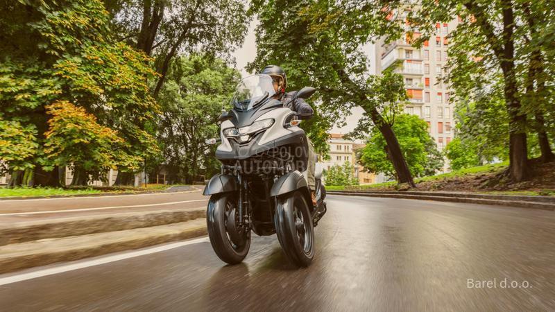 Yamaha TRICITY 300 B kategorija