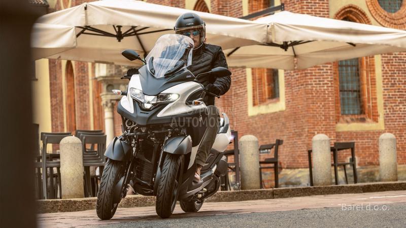 Yamaha TRICITY 300 B kategorija