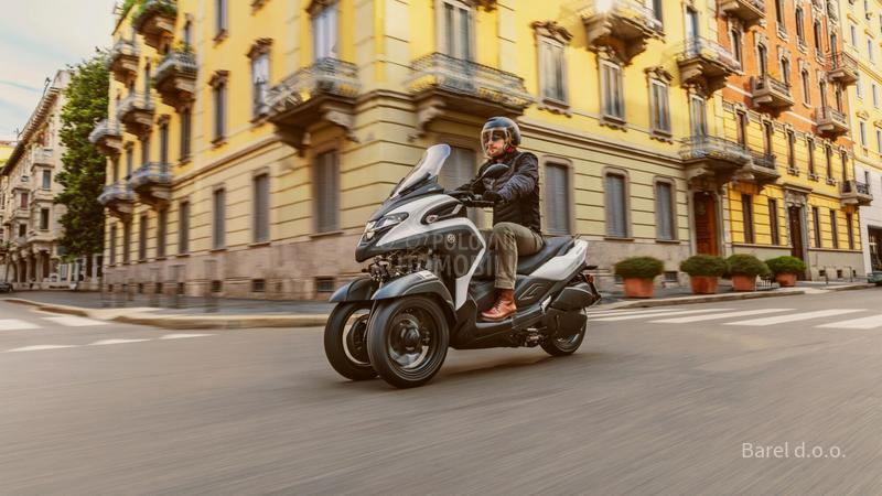 Yamaha TRICITY 300 B kategorija