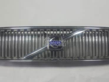 Maska za Volvo V70 od 1997. do 2014. god.