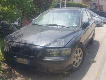 Kompletan auto za delove za Volvo S60 od 2001. do 2006. god.