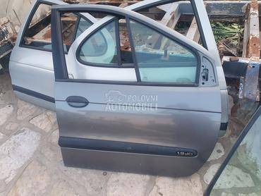 desna vrata za Renault Scenic od 2000. do 2003. god.