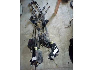 sajle menjaca za Renault Laguna