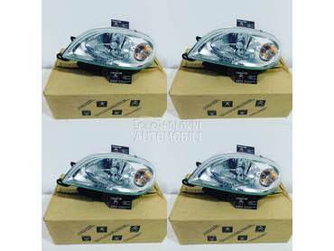 levi far za Citroen Saxo od 1999. do 2003. god.